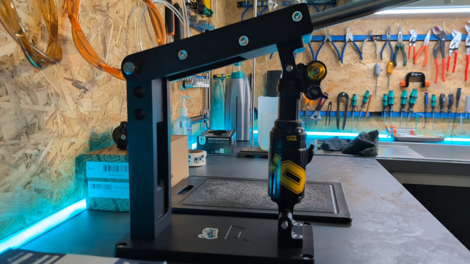 Réparation de suspensions de vélo à Kingersheim Haut Rhin 68, près de Bâle Mulhouse