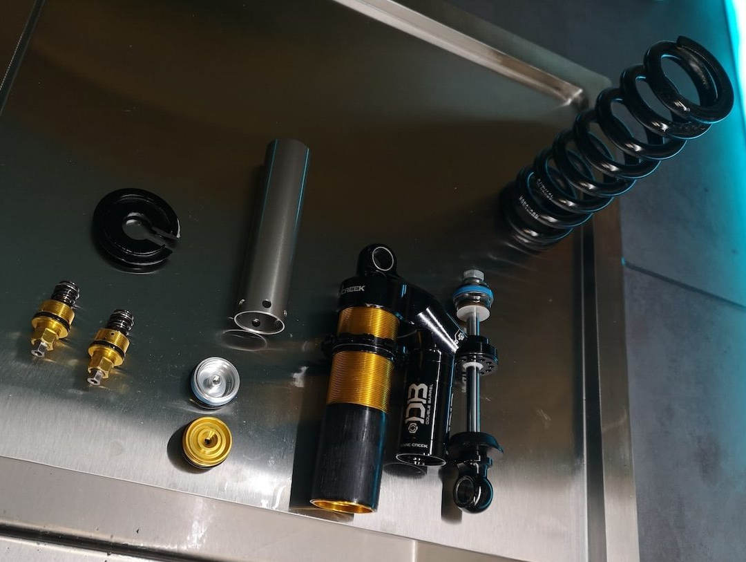 active suspension services-suspensions vélo et reparation haut rhin 68 kingersheim